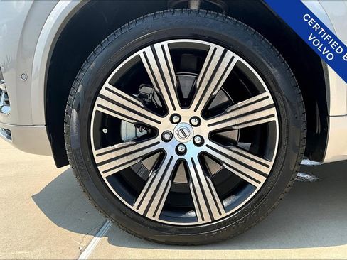 Used 2025 Volvo XC90 T8 Ultra w/ Protection Package image 9