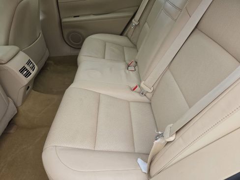 Used 2013 Lexus ES 350 image 19