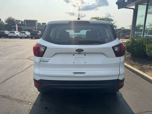 Used 2019 Ford Escape S FWD image 3