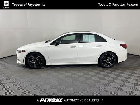 Used 2019 Mercedes-Benz A 220 A 220 image 2