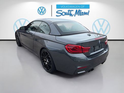 Used 2018 BMW M4 Convertible w/ Competition Package RWD image 5
