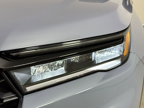 Used 2025 Honda Pilot Sport image 38