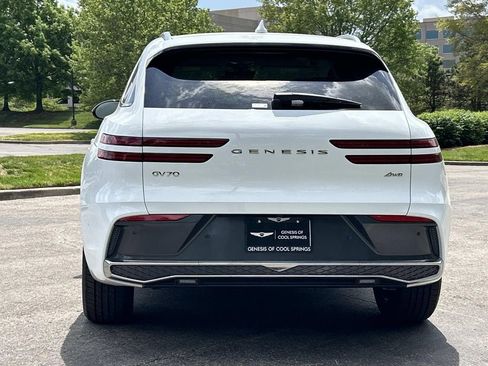 New 2026 Genesis GV70 2.5T Advanced image 6