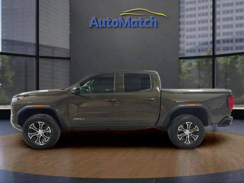 Used 2025 GMC Canyon AT4 AWD/4WD image 7