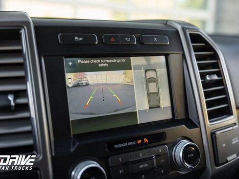 Used 2018 Ford F150 Limited image 38