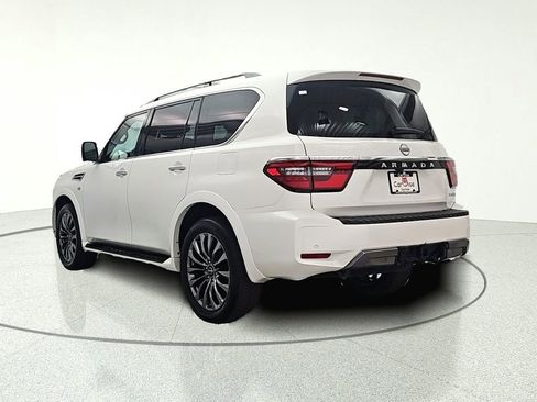 Used 2021 Nissan Armada Platinum w/ Captain's Chairs Package image 7