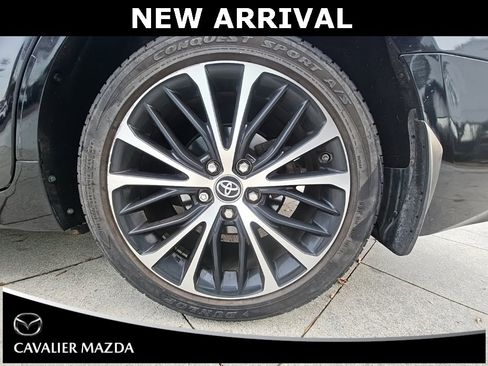 Used 2019 Toyota Camry SE image 31