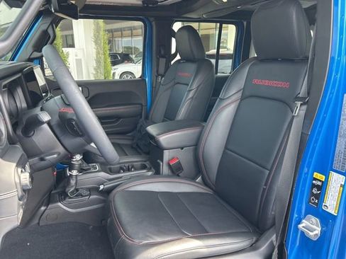 Used 2024 Jeep Wrangler Unlimited Rubicon AWD/4WD image 21