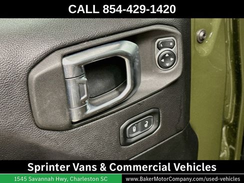 Used 2021 Jeep Wrangler Unlimited Rubicon AWD/4WD image 19