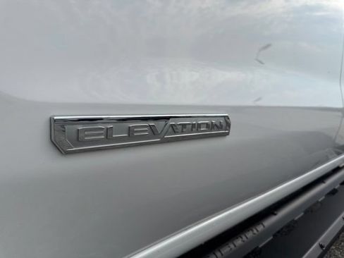 Used 2023 GMC Sierra 1500 Elevation AWD/4WD image 9