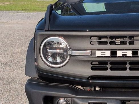Used 2024 Ford Bronco Black Diamond AWD/4WD image 10