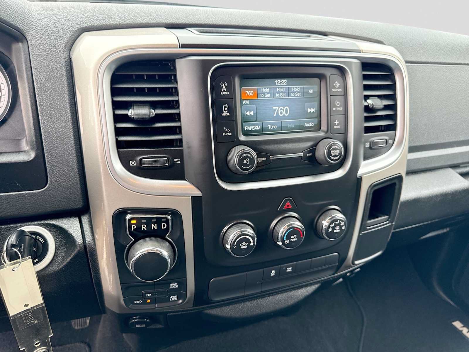 Used 2019 RAM 1500 Classic SLT AWD/4WD image 26