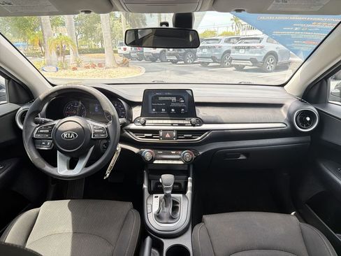 Used 2019 Kia Forte Sedan FWD image 16