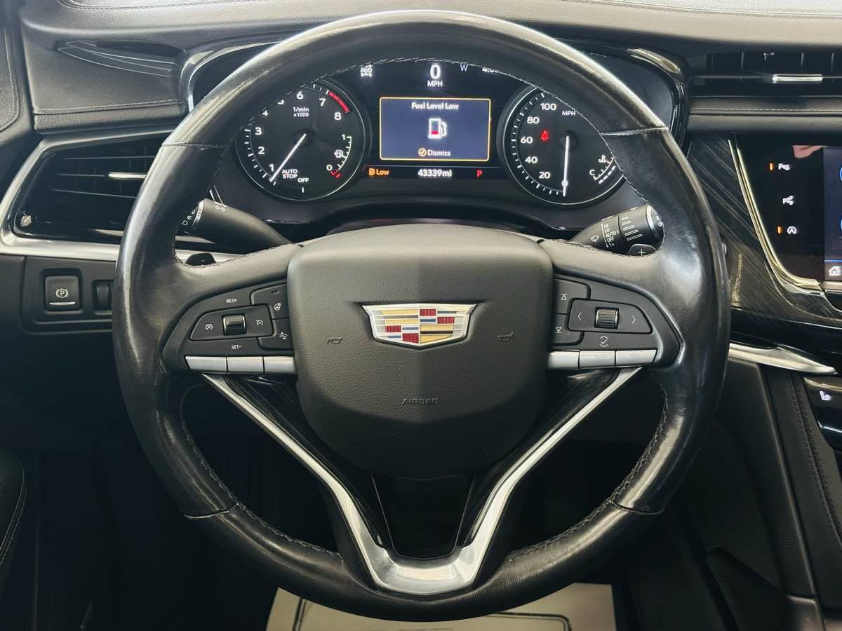 Used 2021 Cadillac XT6 Premium Luxury AWD/4WD image 50