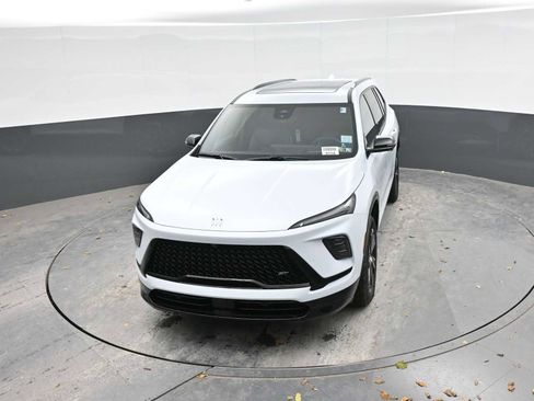 New 2026 Buick Enclave Sport Touring w/ Power Package image 28