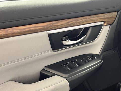 Used 2019 Honda CR-V EX image 16