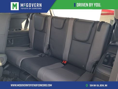 Used 2023 Subaru Ascent Onyx Edition image 18