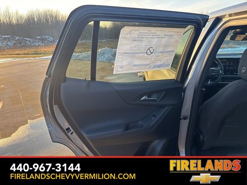 New 2026 Chevrolet Equinox LT w/ LPO, Floor Liner Package image 38