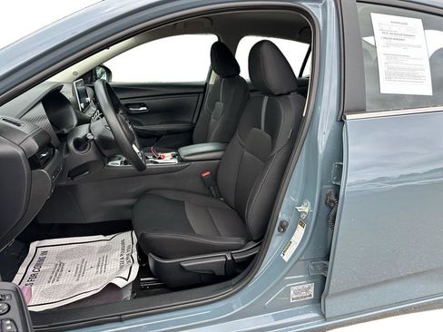 Used 2024 Nissan Sentra SV image 8