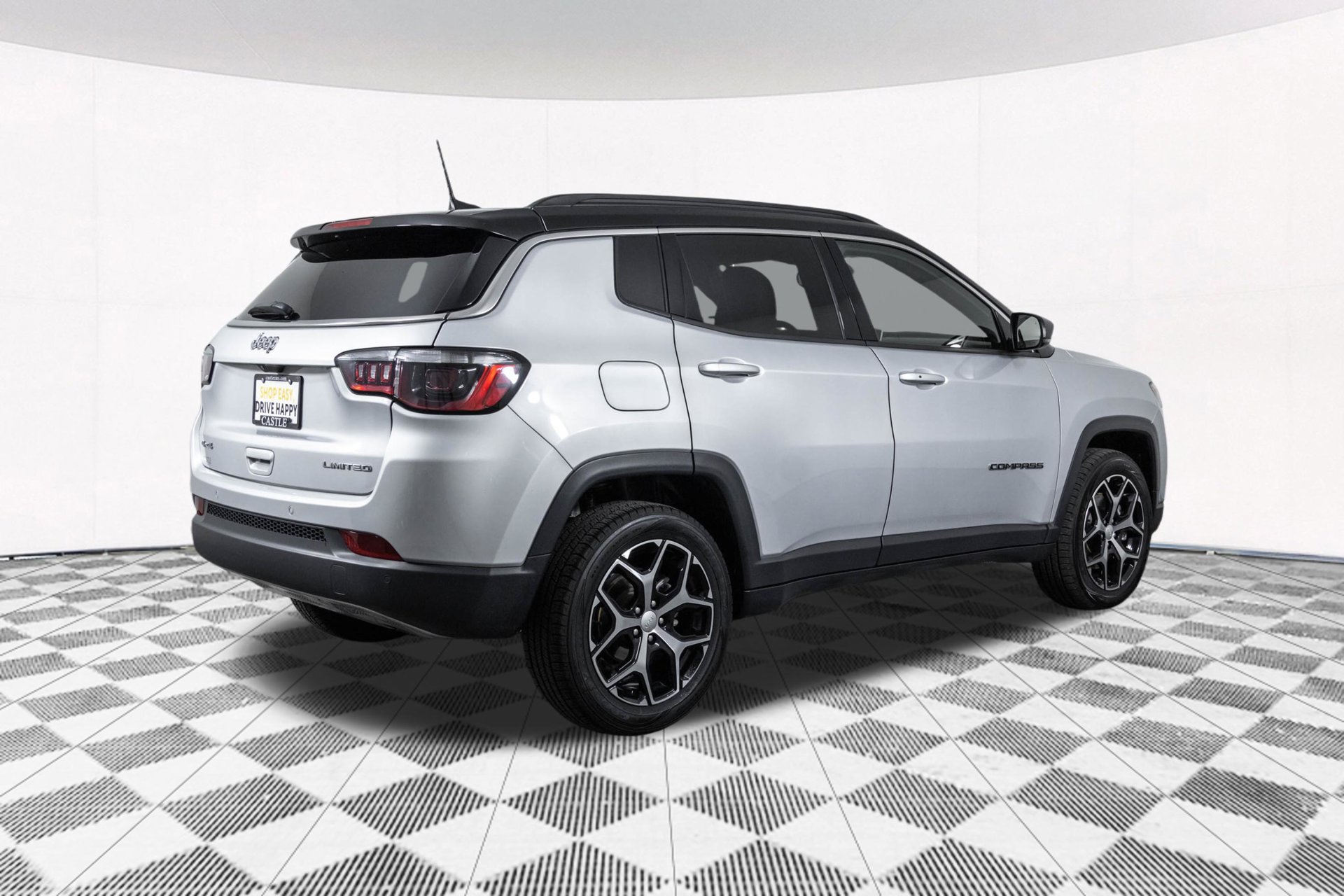Used 2024 Jeep Compass Limited AWD/4WD image 19
