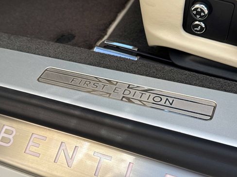 Used 2020 Bentley Continental GT V8 image 32