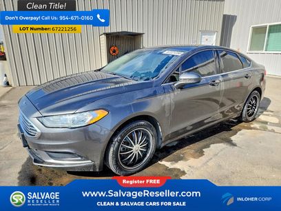 Used 2017 Ford Fusion SE w/ Fusion SE Technology Package