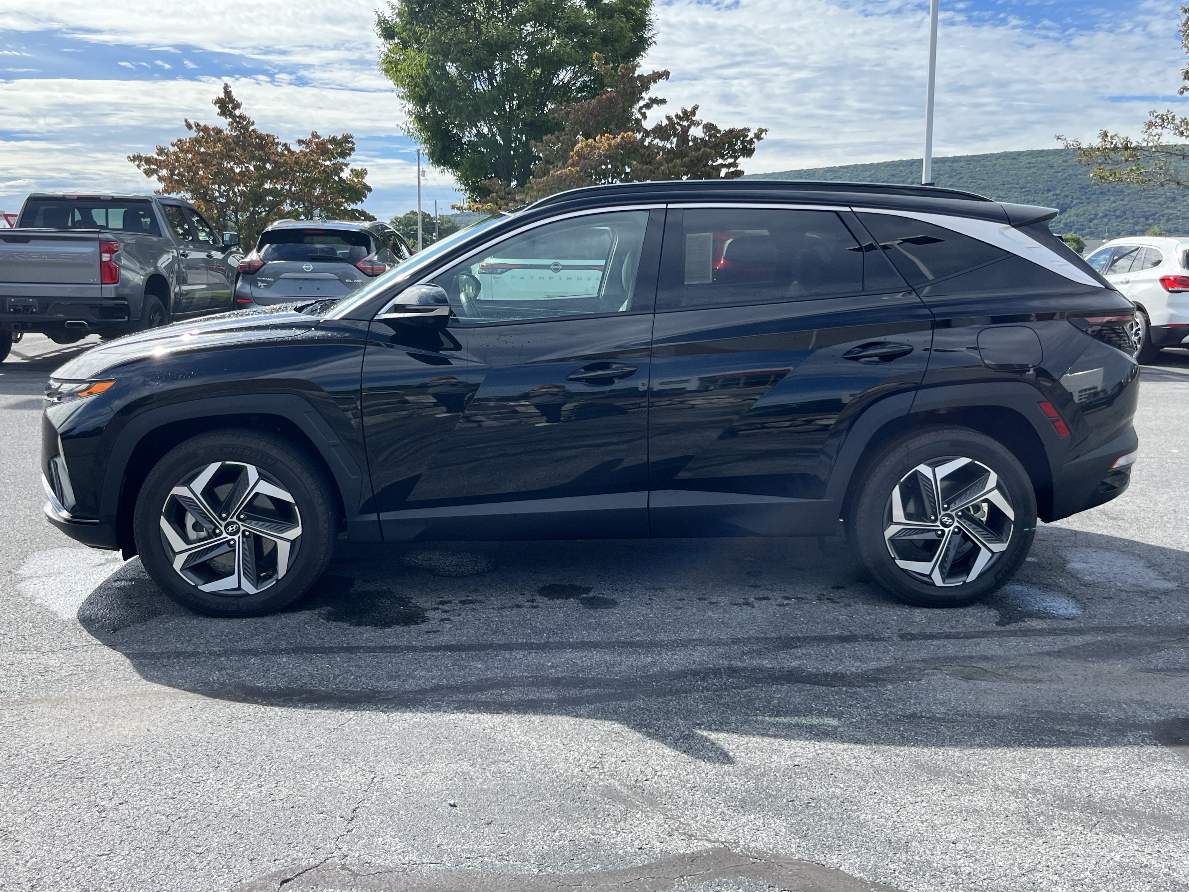 Used 2024 Hyundai Tucson Limited AWD/4WD image 15
