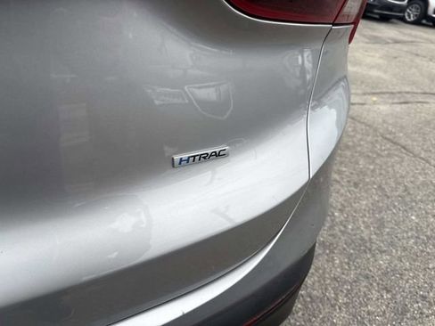 Certified 2023 Hyundai Santa Fe SEL image 6