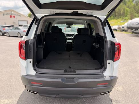Used 2023 GMC Acadia SLE w/ Driver Convenience Package AWD/4WD image 16