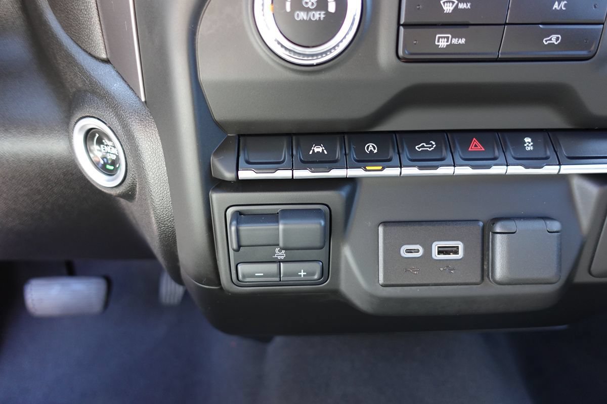 Used 2024 GMC Sierra 1500 Pro w/ Graphite Edition AWD/4WD image 45