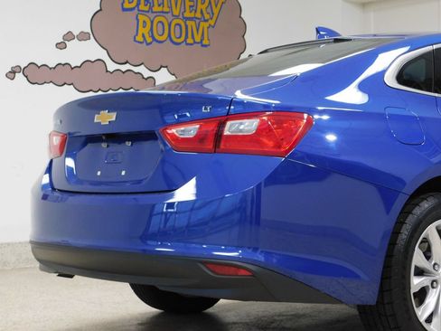 Used 2023 Chevrolet Malibu LT FWD image 61