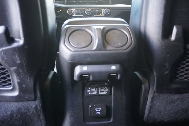 Used 2024 Jeep Wrangler Unlimited Rubicon AWD/4WD image 44