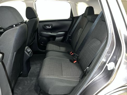 Used 2023 Honda HR-V LX image 14