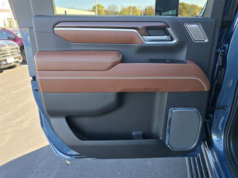 New 2026 GMC Sierra 2500 Denali Ultimate image 24