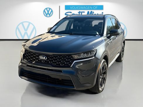 Used 2021 Kia Sorento S w/ Panoramic Sunroof Package AWD/4WD image 3
