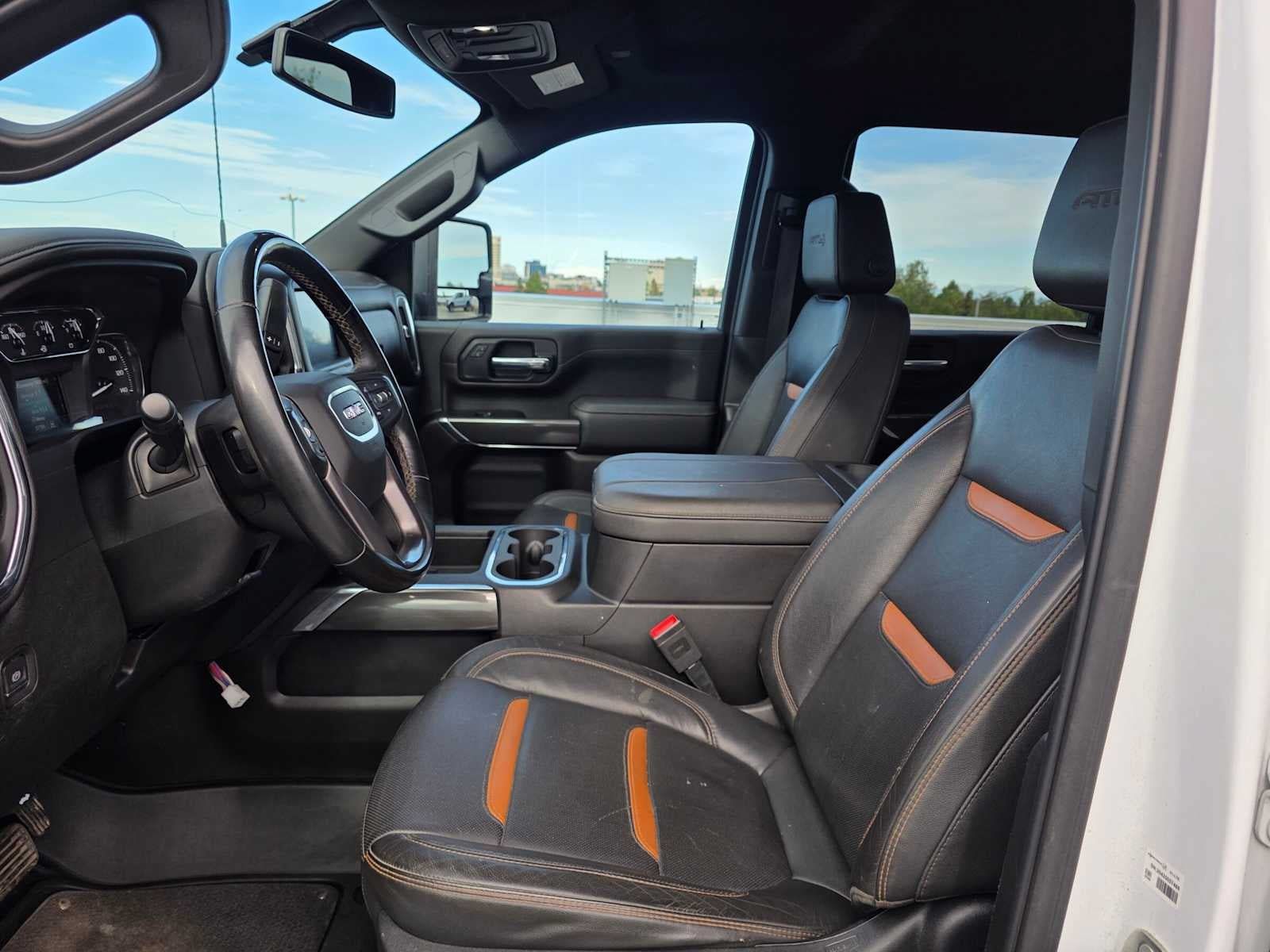 Used 2023 GMC Sierra 2500 AT4 w/ Snow Plow Prep/Camper Package AWD/4WD image 20