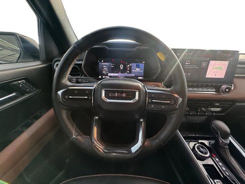 Used 2024 GMC Canyon AT4 w/ AT4 Premium Package image 14