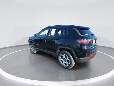 Used 2022 Jeep Compass Trailhawk w/ Trailhawk Elite Group image 6