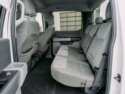 Used 2024 Ford F350 XLT image 13