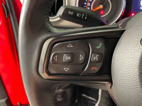 Used 2018 Jeep Wrangler Unlimited Sport S AWD/4WD image 13