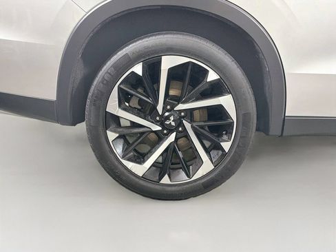 Used 2024 Mitsubishi Outlander SE Black Edition AWD/4WD image 35