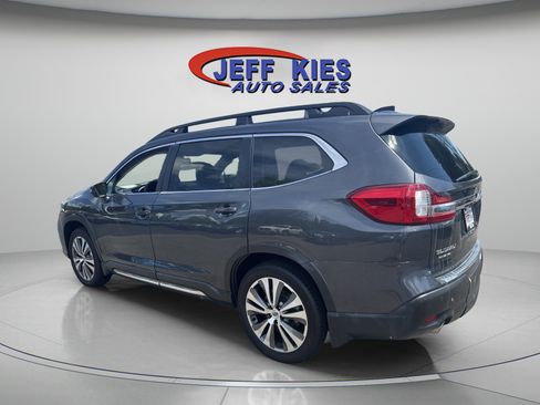 Used 2022 Subaru Ascent Limited w/ Technology Package AWD/4WD image 5