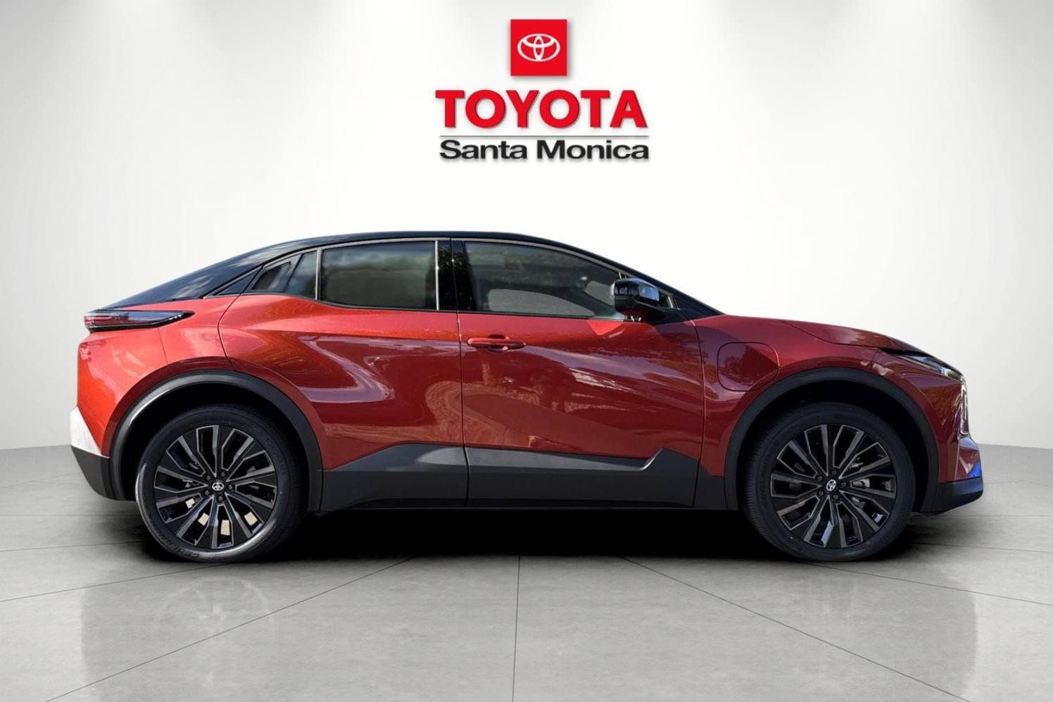 New 2026 Toyota C-HR AWD/4WD image 2