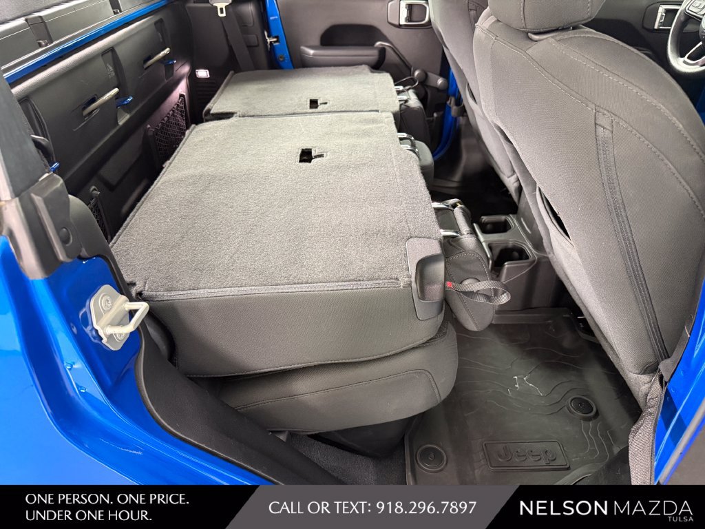 Used 2023 Jeep Gladiator Sport AWD/4WD image 39