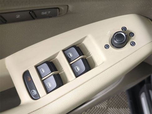 Used 2012 Audi Q5 3.2 Premium Plus image 23