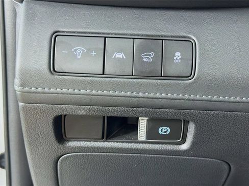 Certified 2023 Hyundai Santa Fe SEL w/ Premium Package FWD image 10
