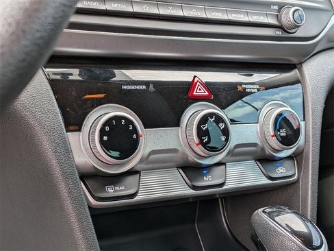 Used 2019 Hyundai Elantra SEL w/ Cargo Package image 20