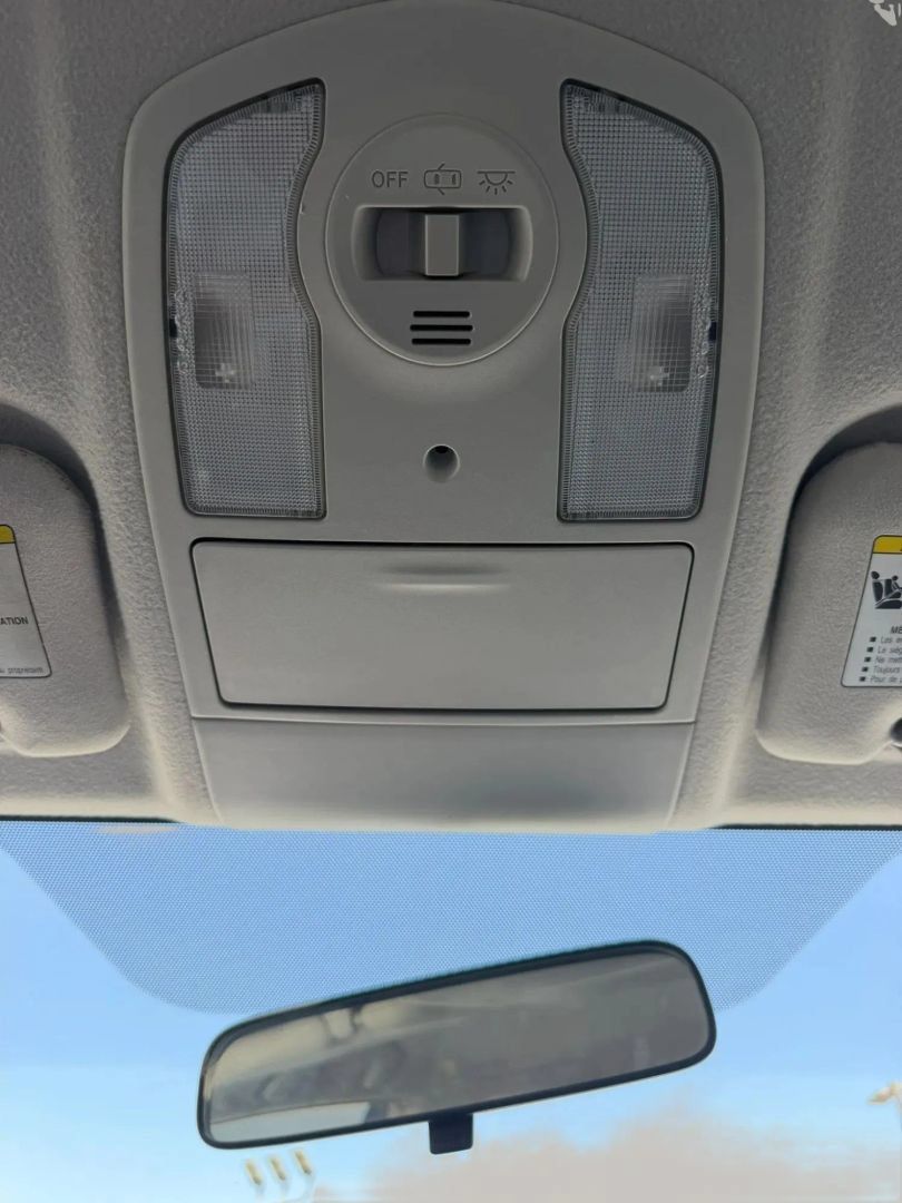 Used 2010 Toyota Prius Two FWD image 27