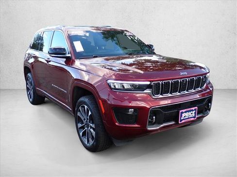 Used 2022 Jeep Grand Cherokee Overland w/ Adv Protech Group III AWD/4WD image 6