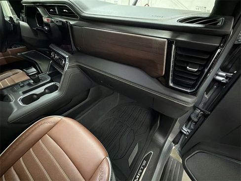 Used 2024 GMC Sierra 1500 Denali Ultimate image 63